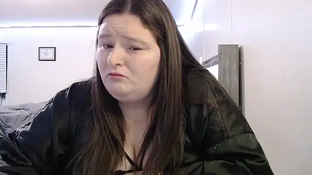 Snapshot of ScarlettRose129 chatting on 09-19-25, 03:19 ScarlettRose129 online show from 09-19-25, 03:19
