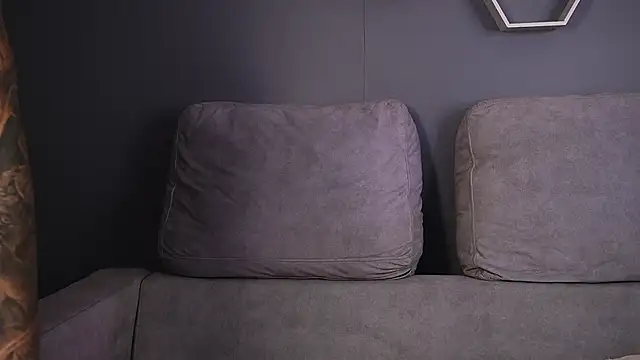 Paul Phoenix online show from 02-10-26, 07:40