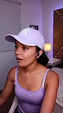 Snapshot of BelhaLawuo chatting on 01-18-26, 07:39 BelhaLawuo online show from 01-18-26, 07:39