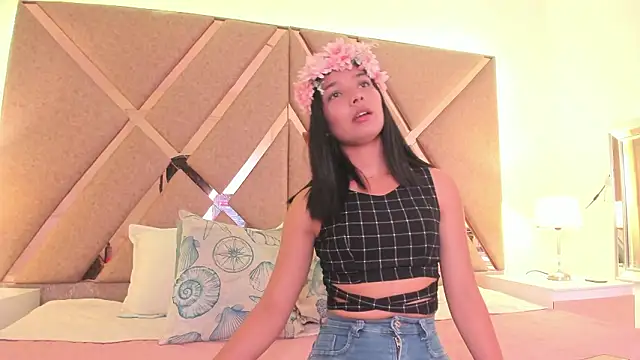 Snapshot of BelhaLawuo chatting on 03-11-26, 08:04 BelhaLawuo online show from 03-11-26, 08:04