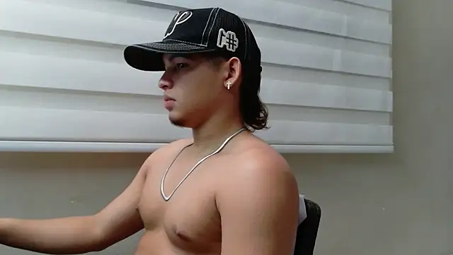 Riky Strong online show from 11-14-25, 03:49