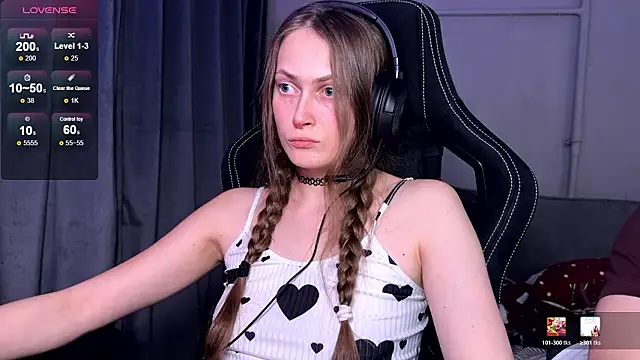 cutemilana sexwife online show from 02-04-26, 09:20