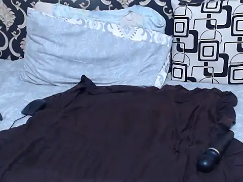 HoneyDripz 94 online show from 10-13-25, 08:53