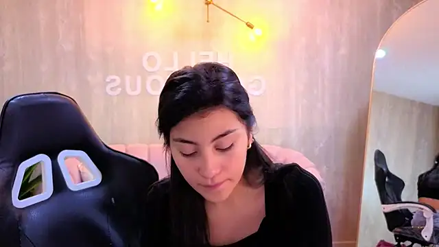 Zoe Blaze A online show from 11-24-25, 12:38