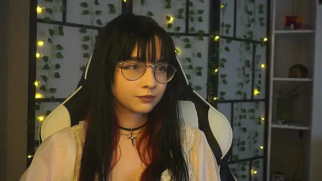 Snapshot of BereniceBattersby chatting on 10-07-25, 08:39 BereniceBattersby online show from 10-07-25, 08:39