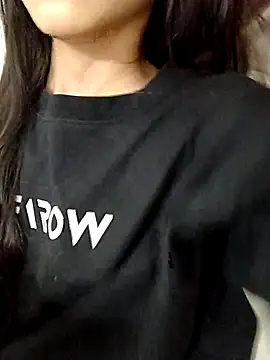 Desi sara online show from 10-31-25, 02:29