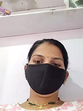 poojam93 online show from 10-08-25, 02:09