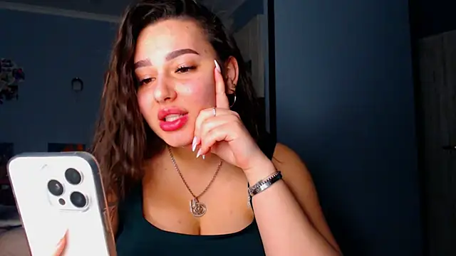 NikiWhite online show from 10-15-25, 05:13