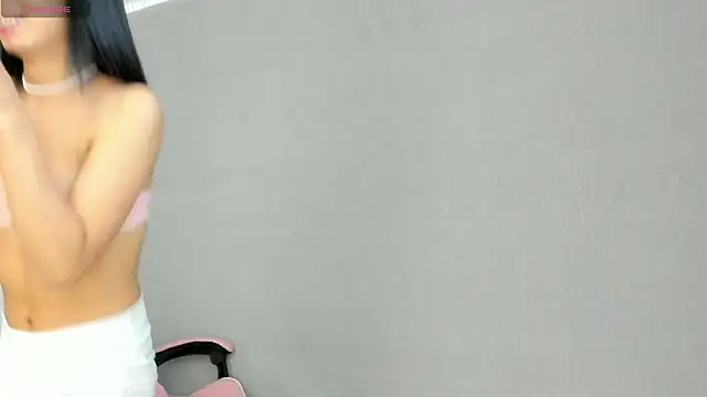 kendal hot01 online show from 01-05-26, 07:50