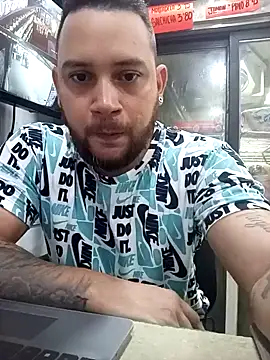 Catire10  online show from 10-23-25, 01:32