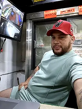 Catire10  online show from 12-19-25, 01:29