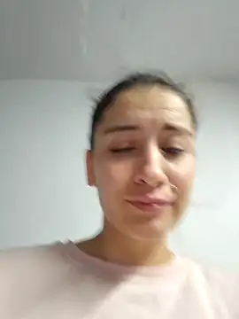 aytanna torrez online show from 10-18-25, 11:33