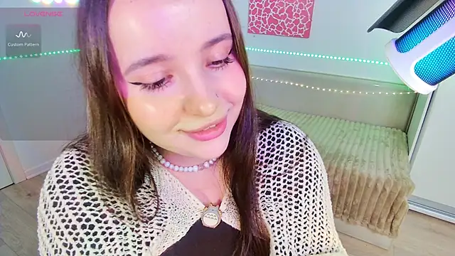 Snapshot of Margott_Joy chatting on 11-06-25, 06:53 Margott Joy online show from 11-06-25, 06:53