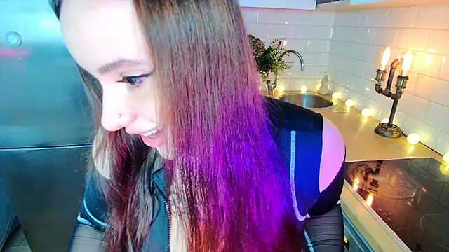 Snapshot of Margott_Joy chatting on 11-21-25, 02:05 Margott Joy online show from 11-21-25, 02:05