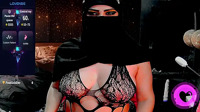 SultanaLayla online show from 11-28-25, 08:11