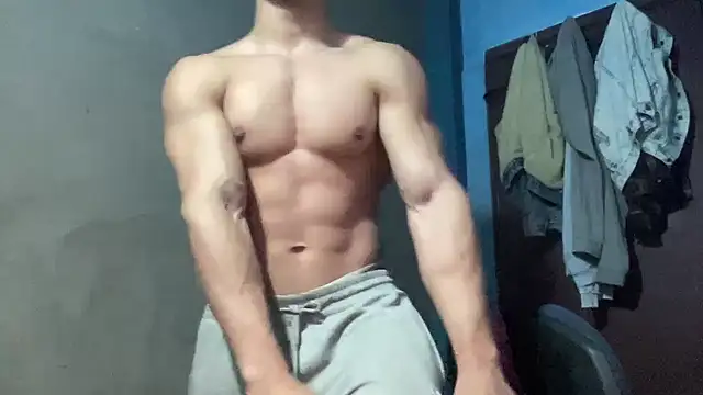 Snapshot of veilofstrength chatting on 10-17-25, 09:06 veilofstrength online show from 10-17-25, 09:06