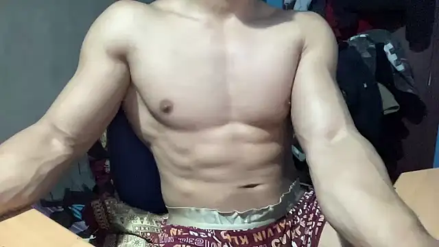 Snapshot of veilofstrength chatting on 11-12-25, 06:52 veilofstrength online show from 11-12-25, 06:52