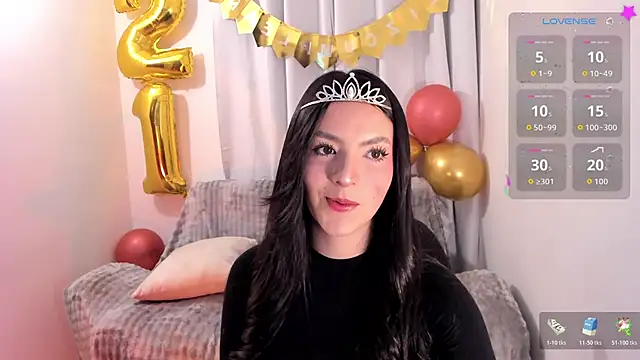 Snapshot of sarah_saenz_ chatting on 02-26-26, 05:06 sarah saenz online show from 02-26-26, 05:06