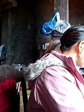 ngocngoc cute online show from 10-25-25, 01:46