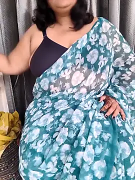 Snapshot of Swapna_Hyd chatting on 12-18-25, 10:32 Swapna Hyd online show from 12-18-25, 10:32