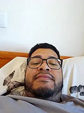 EbanoENeves69 online show from 11-18-25, 10:09