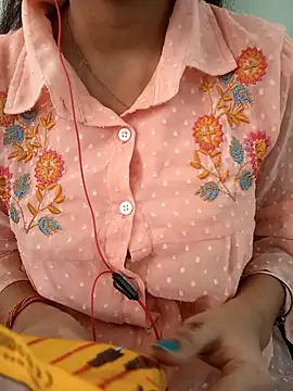 Neha Tyagi online show from 10-13-25, 04:56