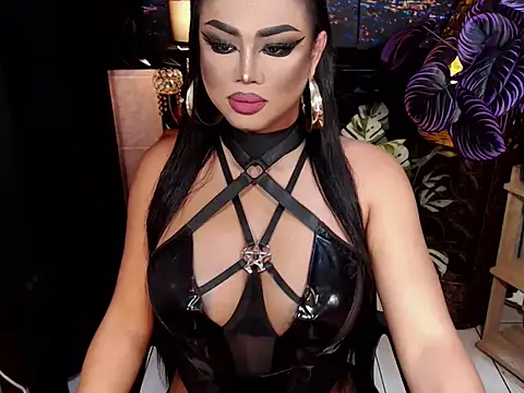 TRANSLUNAA online show from 12-04-25, 04:22