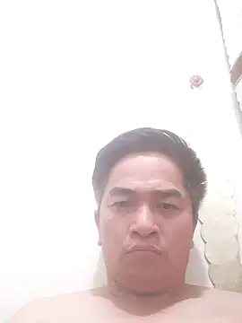 Snapshot of Brongiep chatting on 09-20-25, 11:33 Brongiep online show from 09-20-25, 11:33