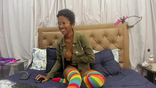 didoelizabeth online show from 09-17-25, 01:02