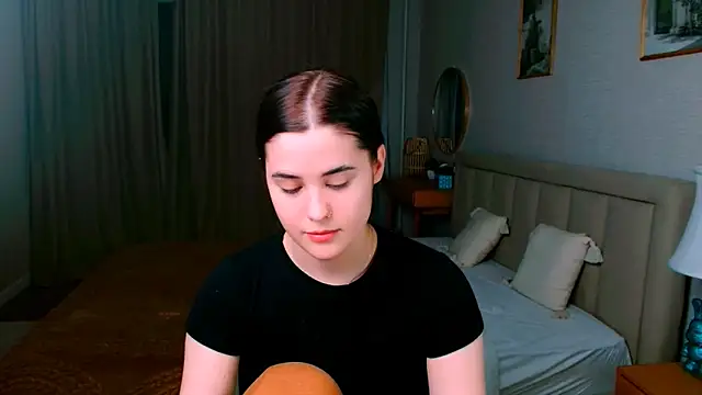 lil angel  online show from 03-21-26, 11:30