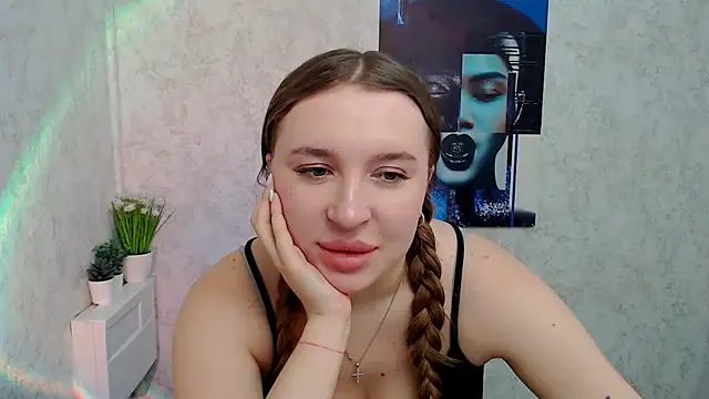 JuliaTopp  online show from 02-11-26, 11:15