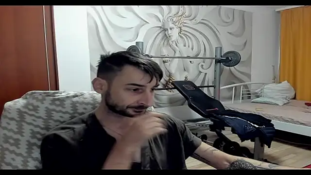 Snapshot of bignosebigcok chatting on 10-03-25, 04:15 bignosebigcok online show from 10-03-25, 04:15