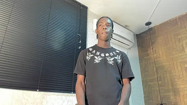 Cam Brown online show from 09-12-25, 04:23