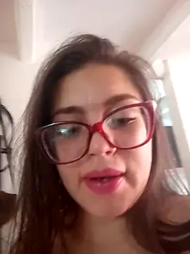 Laia  hadid online show from 09-28-25, 06:02