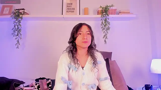 Vampgyal online show from 10-28-25, 08:44