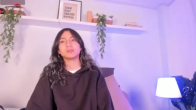 Vampgyal online show from 11-18-25, 09:41