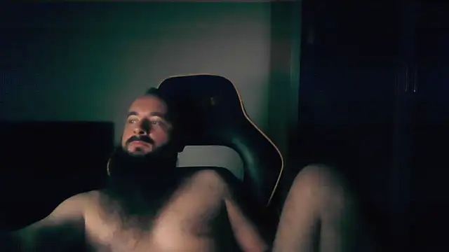 LondonMan1988 online show from 11-02-25, 04:53