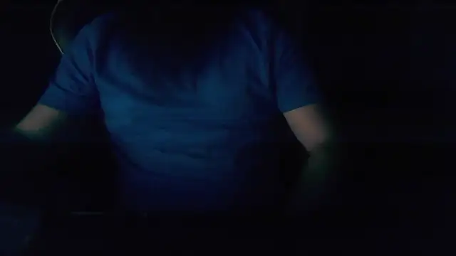 LondonMan1988 online show from 11-06-25, 06:31