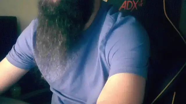 LondonMan1988 online show from 12-22-25, 03:09