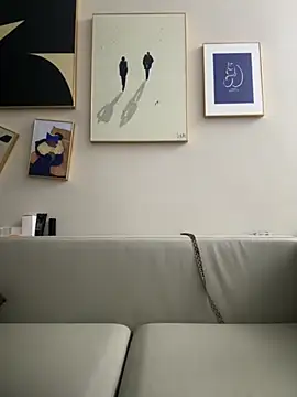 anna yngs online show from 09-25-25, 01:04