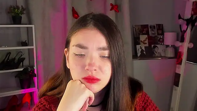 Marissa Garcia online show from 09-12-25, 06:19