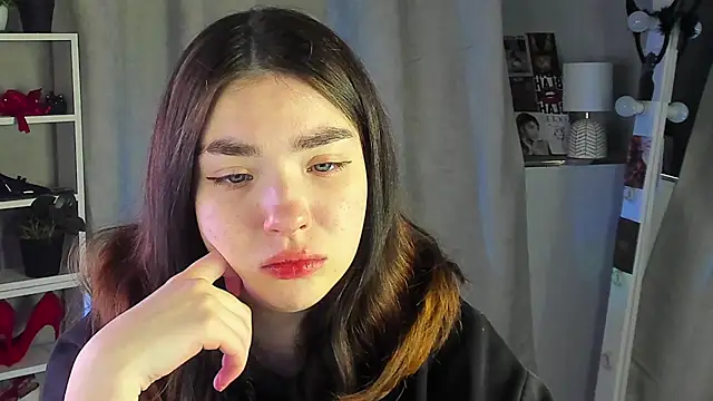 Marissa Garcia online show from 10-02-25, 06:15