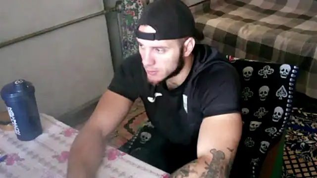 Snapshot of Jordan1Dior chatting on 09-27-25, 06:18 Jordan1Dior online show from 09-27-25, 06:18