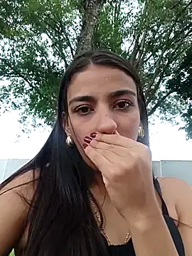 -juicy  online show from 10-26-25, 09:42