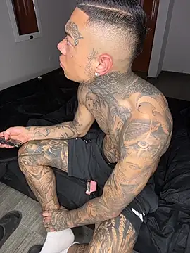 Buitrago 98 online show from 09-22-25, 04:03