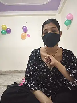 Snapshot of Princess_payal chatting on 02-13-26, 05:09 Princess payal online show from 02-13-26, 05:09