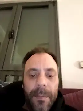 manchego85 online show from 11-30-25, 02:04