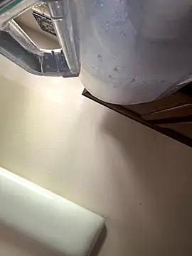 1n0nlythroat online show from 11-07-25, 08:09