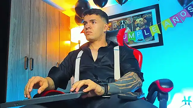 ALPHA DOMINUS  online show from 11-21-25, 03:27