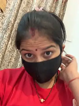 misharani00 online show from 10-22-25, 01:55